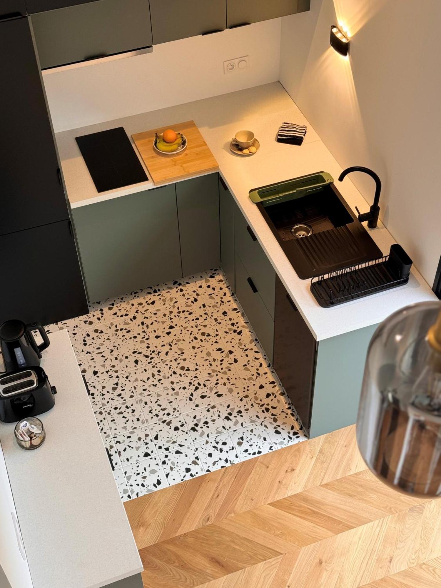 Maison Individuelle Avec Jardin Terrasse Proche Lyon Croix Rousse 칼루레 쿠르 외부 사진